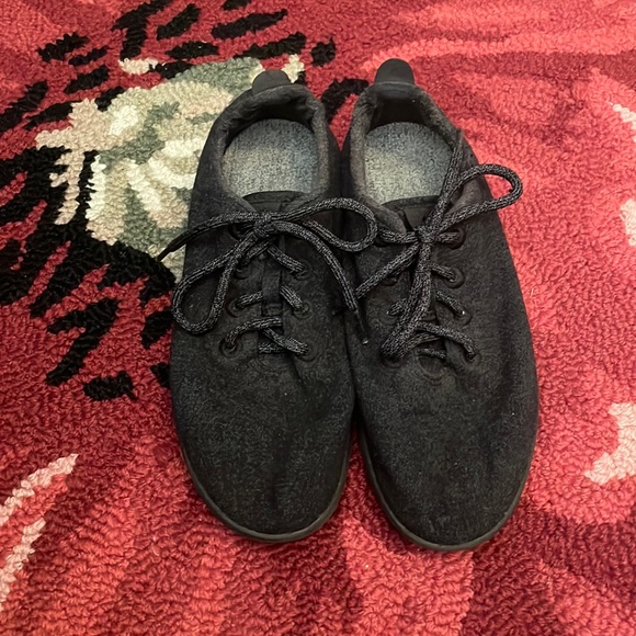 Allbirds running shoes sz 9 - Picture 1 of 3